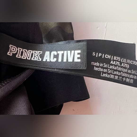 NWOT VS PINK Active Sports Bra CAMO Bralette Crop Top S - Picture 4 of 7